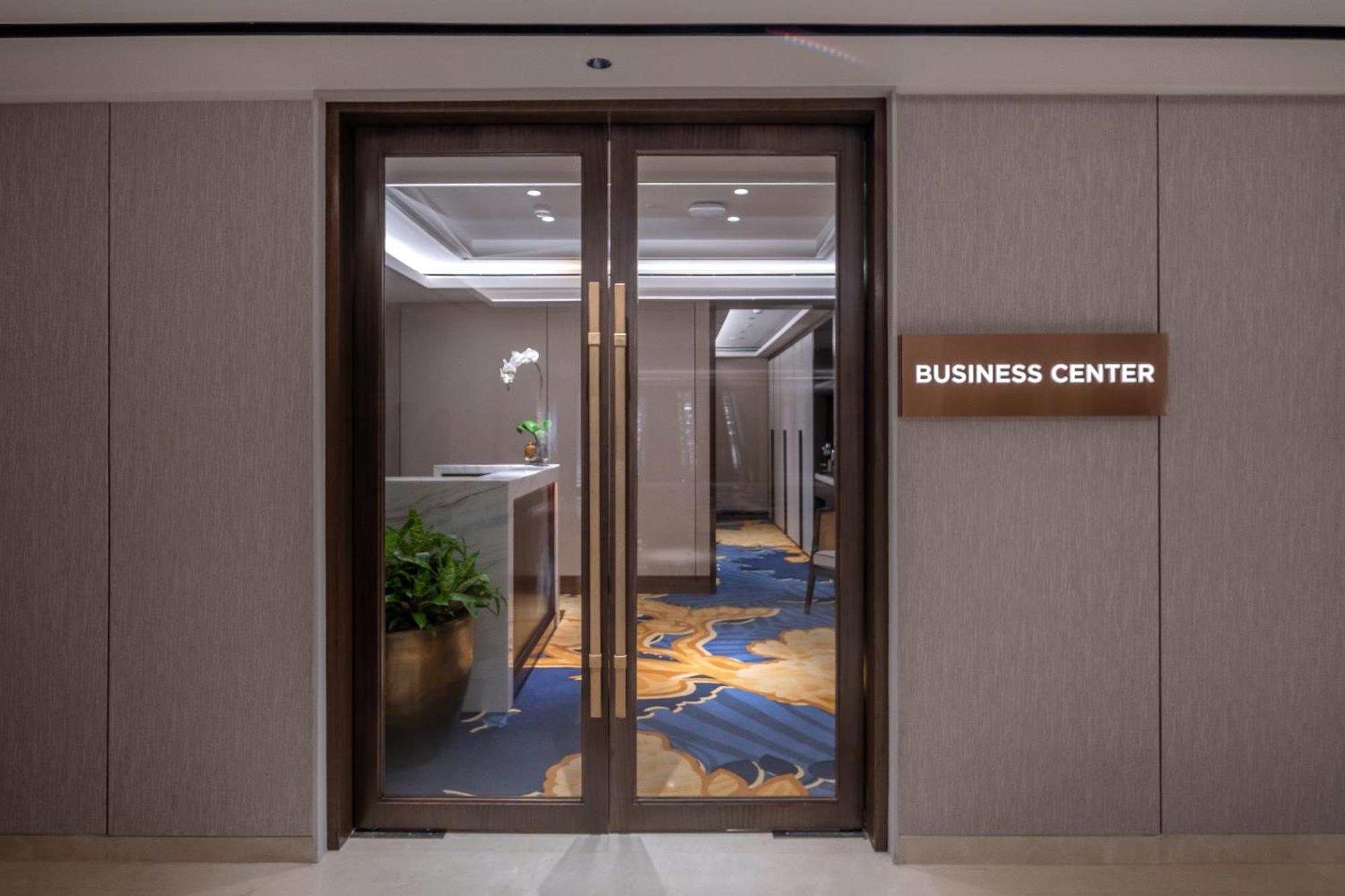 קואזון סיטי Solaire Resort North מראה חיצוני תמונה