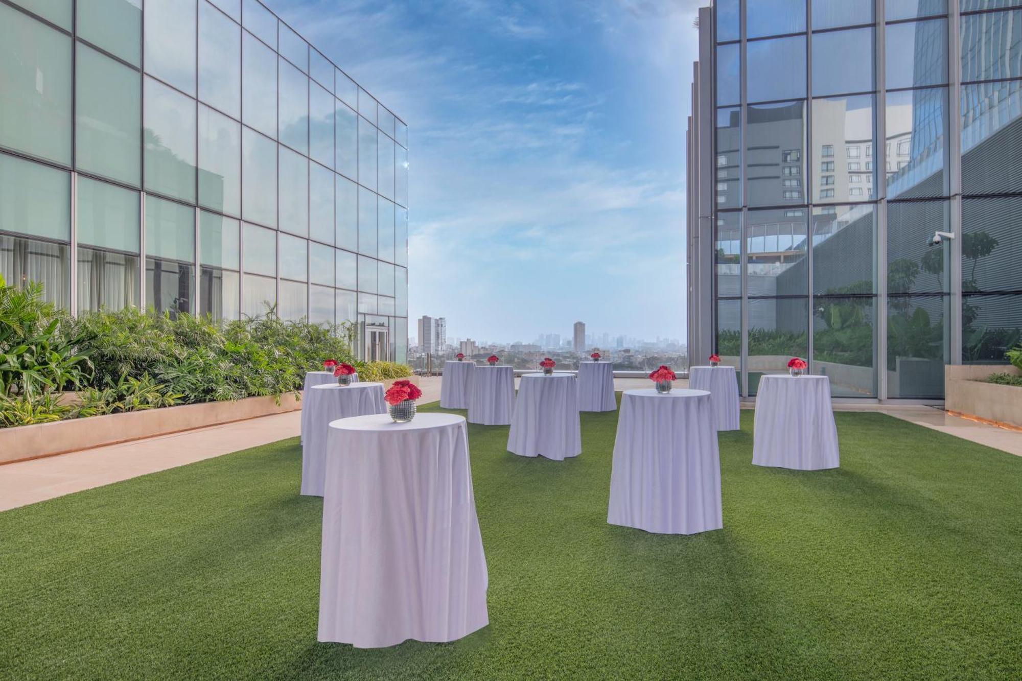 קואזון סיטי Solaire Resort North מראה חיצוני תמונה
